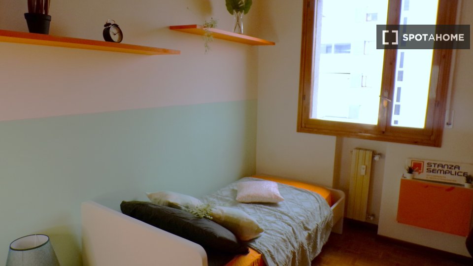 Double room Bologna, 5 beds — photo 23