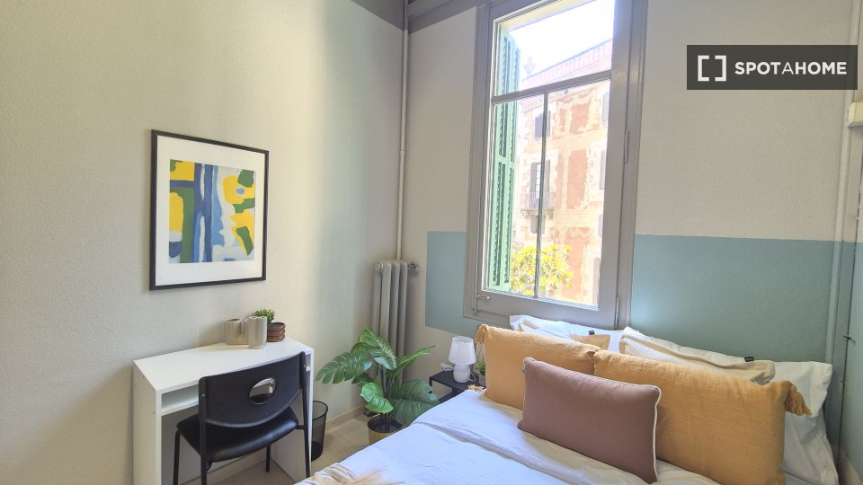 Double room Barcelona, 8 beds, 180m² — photo 10