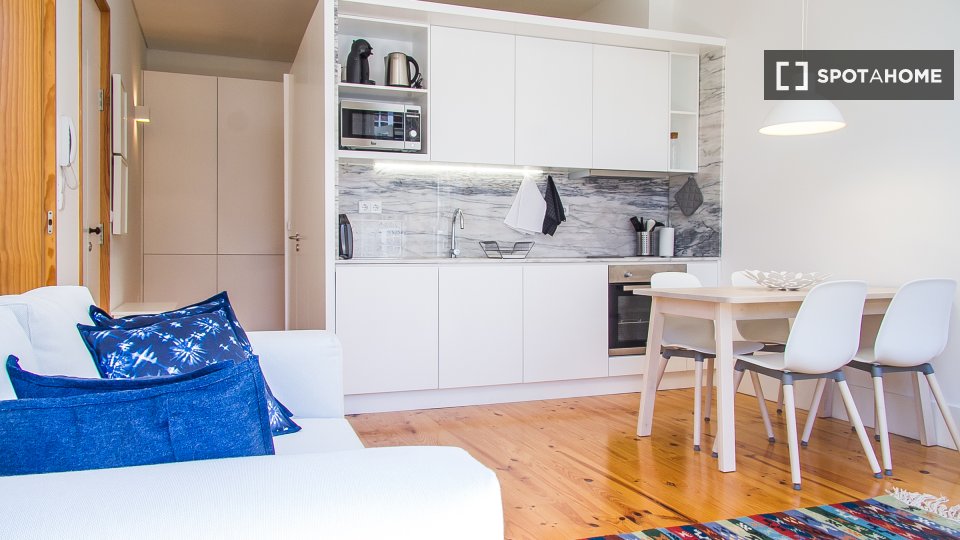 Apartment Porto, 2 beds, 65m² — photo 17