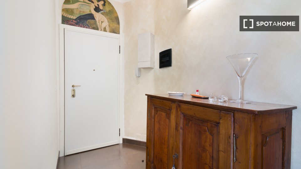 Apartment Milan, 1 bed, 70m² — photo 7