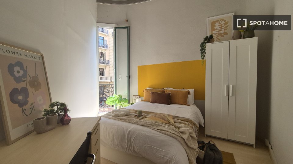 Double room Barcelona, 8 beds, 180m² — photo 16