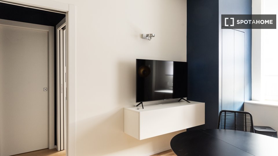Apartment Milan, 1 bed, 48m² — photo 15