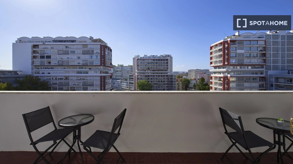 Double room Lisbon, 7 beds — photo 14