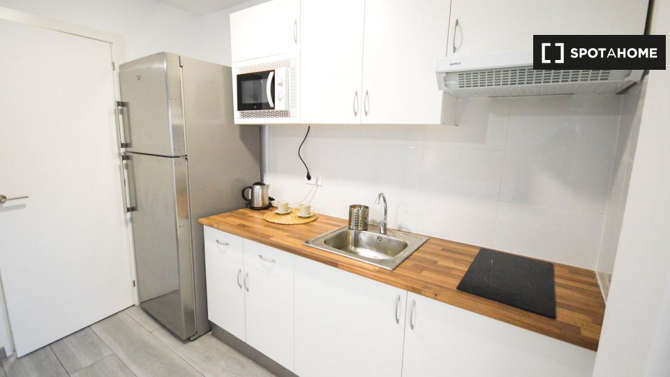 Double room Valencia, 4 beds, 100m² — photo 7