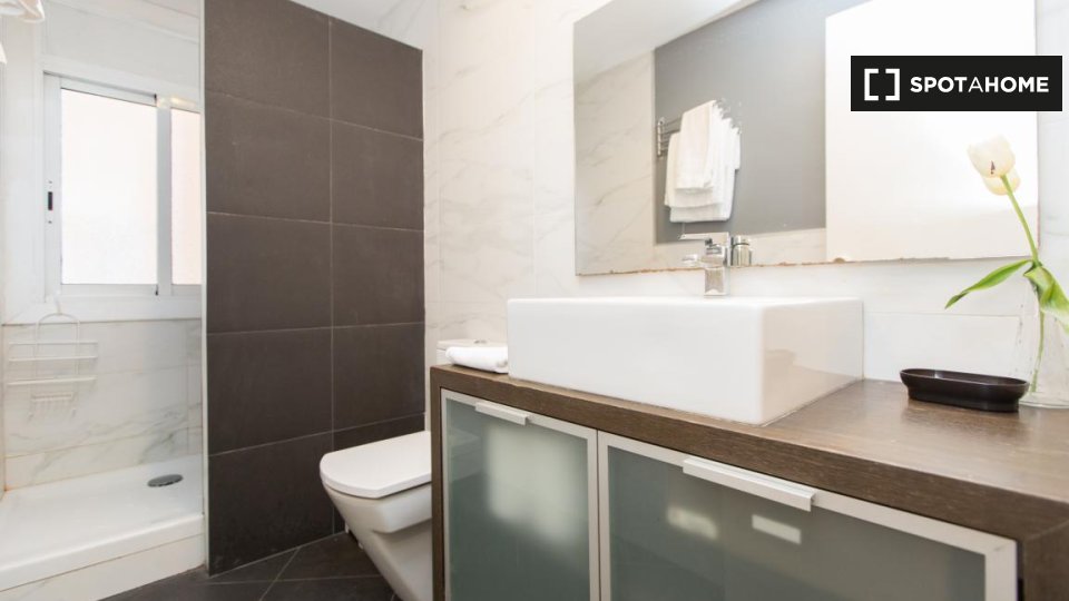 Apartment Barcelona, 2 beds, 55m² — photo 12