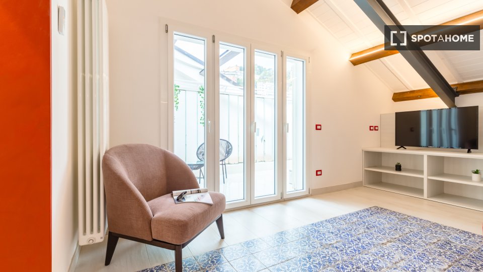 Apartment Naples, 1 bed — photo 8