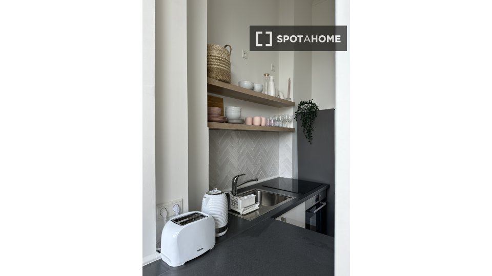 Apartment Berlin, 2 beds, 56m² — photo 12