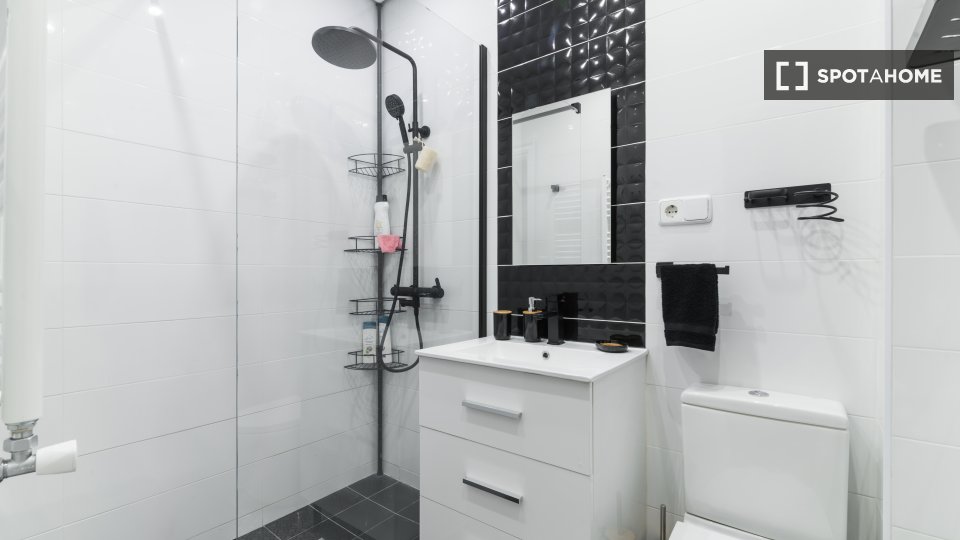 Apartment Madrid, 2 beds, 62m² — photo 10
