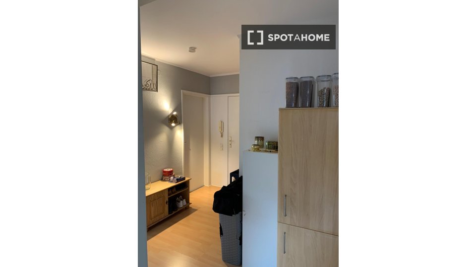 Apartment Cologne, 2 beds, 65m² — photo 12