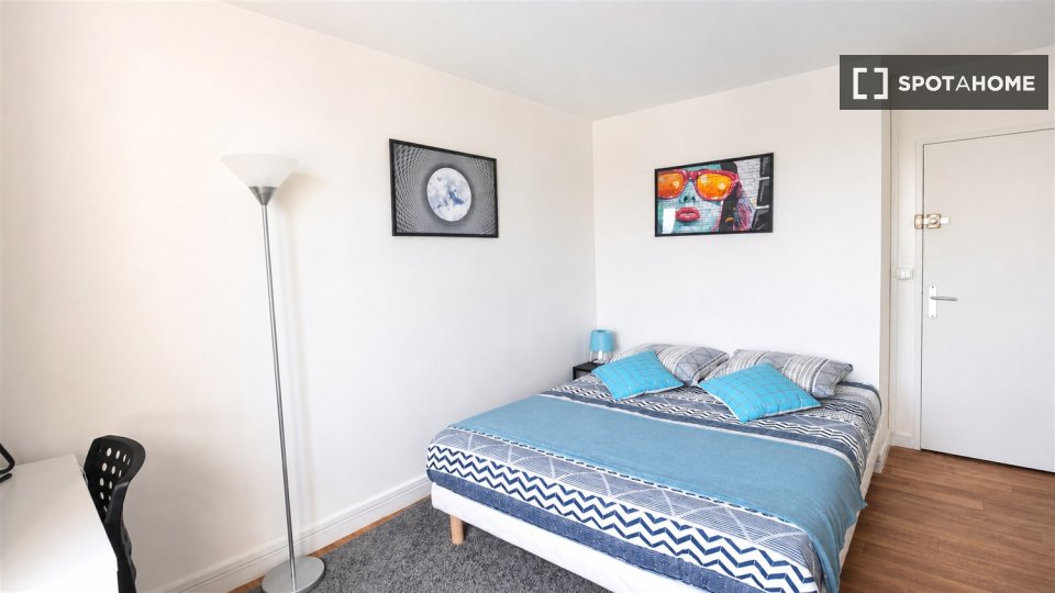 Chambre double Paris, 4 chambres — photo 19