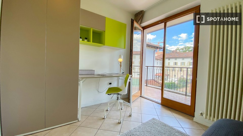 Double room Trento, 3 beds — photo 11