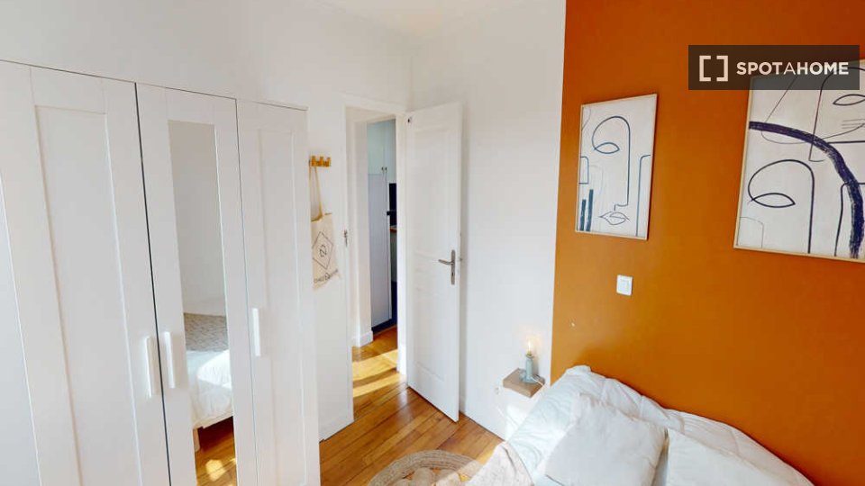 Double room Paris, 3 beds, 50m² — photo 12