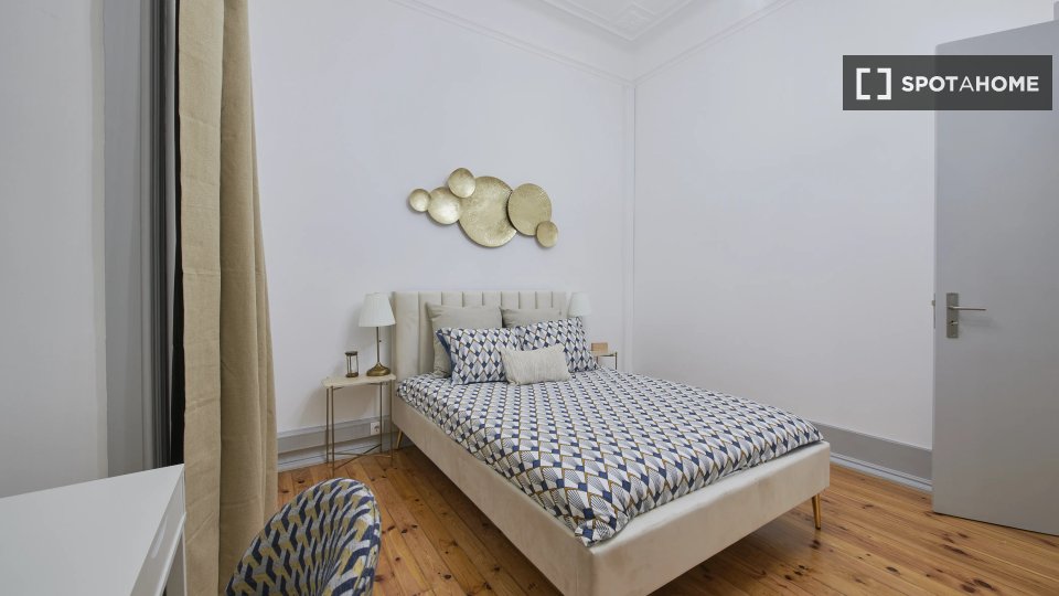Double room Lisbon, 10 beds — photo 4