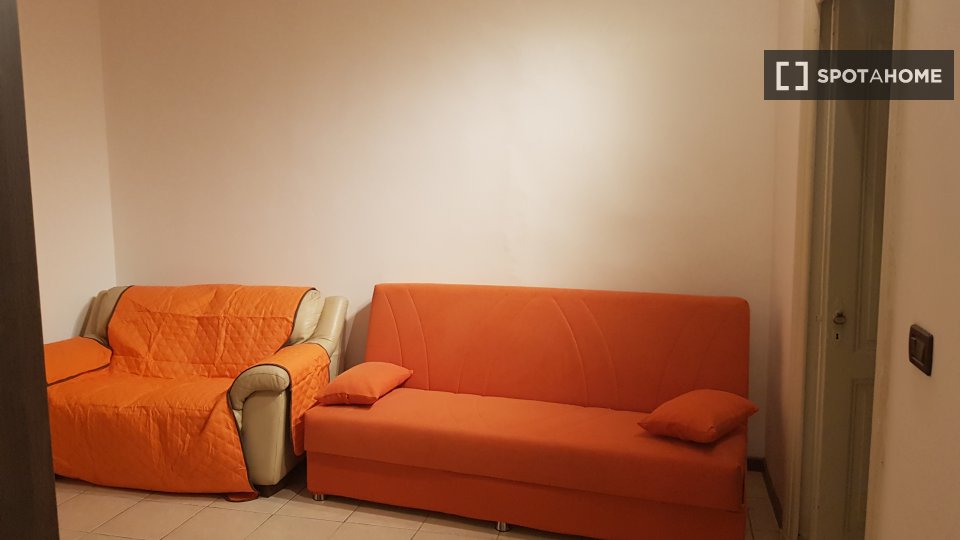 Double room Turin, 5 beds, 122m² — photo 17