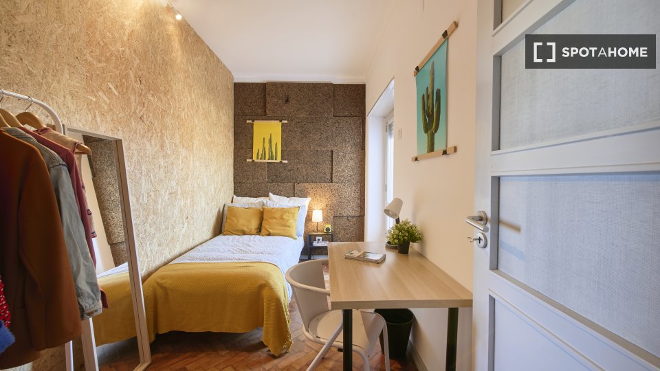 Double room Lisbon, 7 beds — photo 13