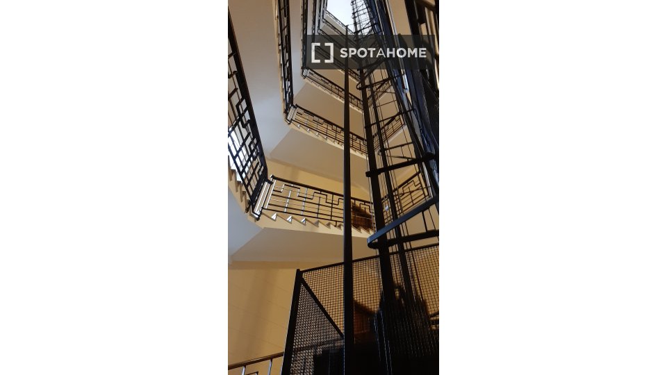 Double room Milan, 1 bed, 70m² — photo 6