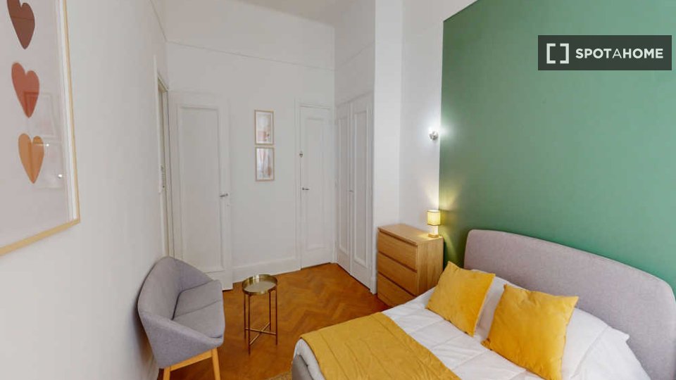 Double room Lyon, 4 beds, 130m² — photo 2