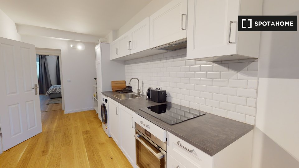 Apartment Berlin, 1 bed, 70m² — photo 12