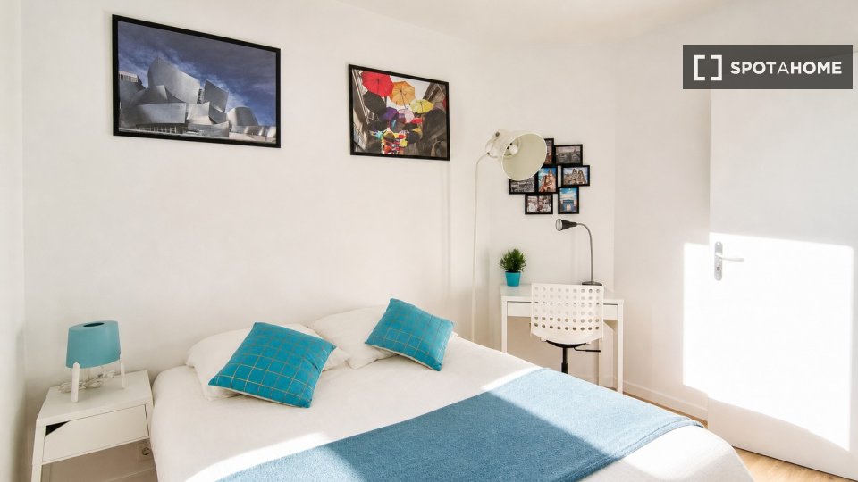 Chambre double Paris, 6 chambres — photo 27