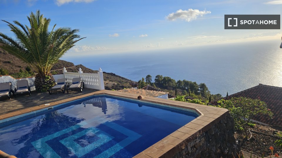 Apartment Santa_Cruz_De_Tenerife, 2 beds, 100m² — photo 19