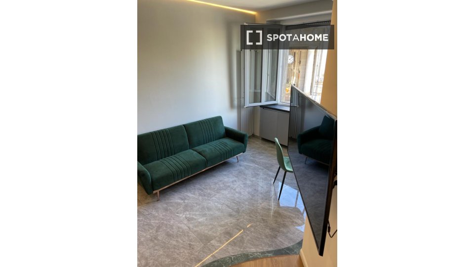 Apartment Milan, 1 bed, 48m² — photo 4