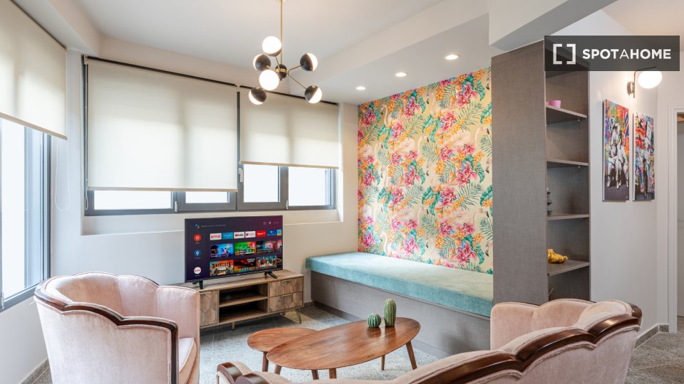 Apartment mono Athens, 55m² — photo 15