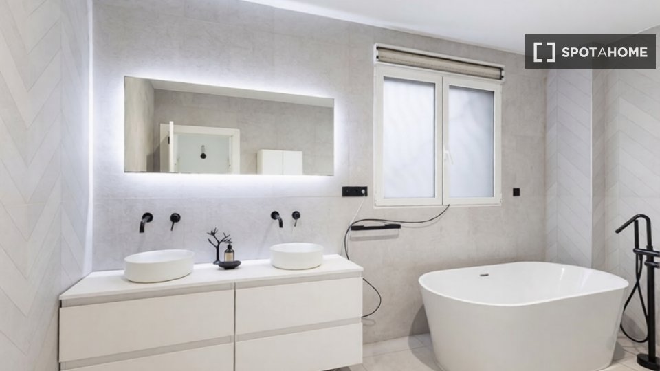 Apartment Valencia, 3 beds, 250m² — photo 8