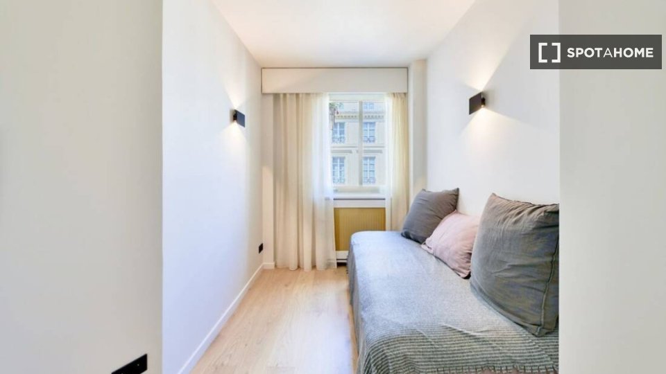 Apartment Paris, 3 beds, 100m² — photo 3
