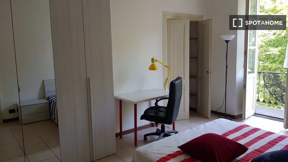 Double room Turin, 5 beds, 122m² — photo 5