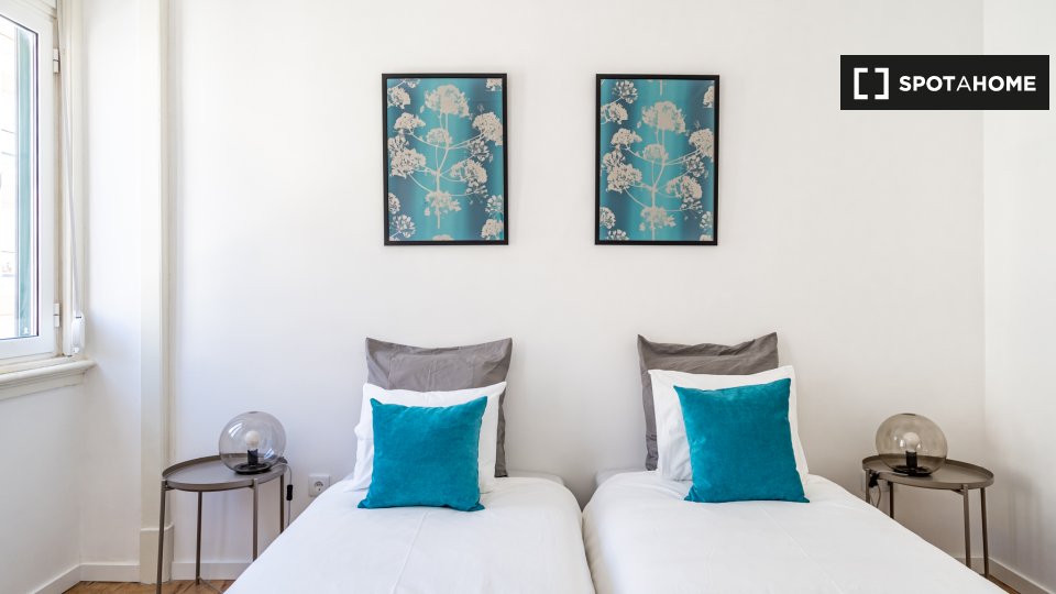 Apartment Lisbon, 2 beds — photo 9