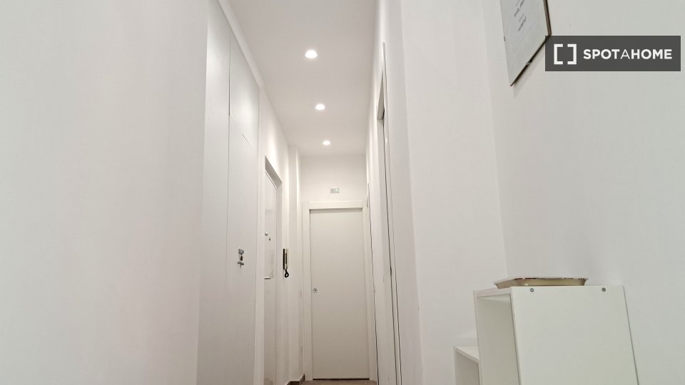 Apartment Rome, 2 beds, 60m² — photo 10
