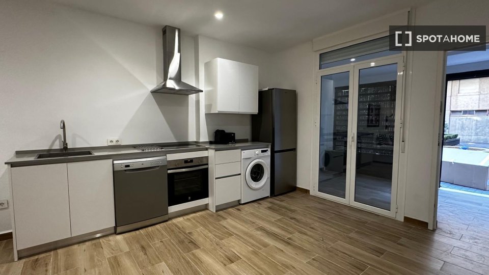 Apartment Seville, 1 bed, 67m² — photo 6