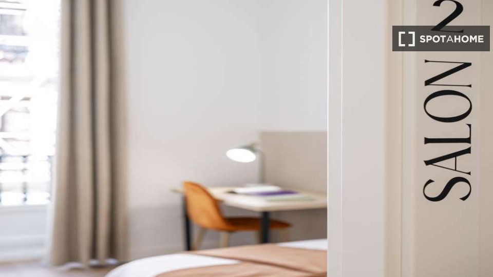 Double room Madrid, 16 beds — photo 3