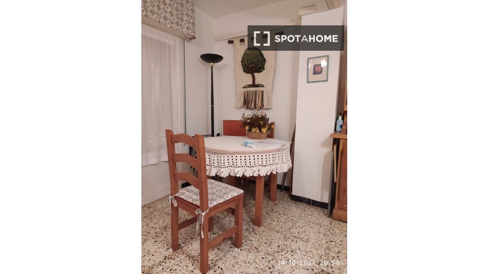 Apartment Alicante, 2 beds, 86m² — photo 3