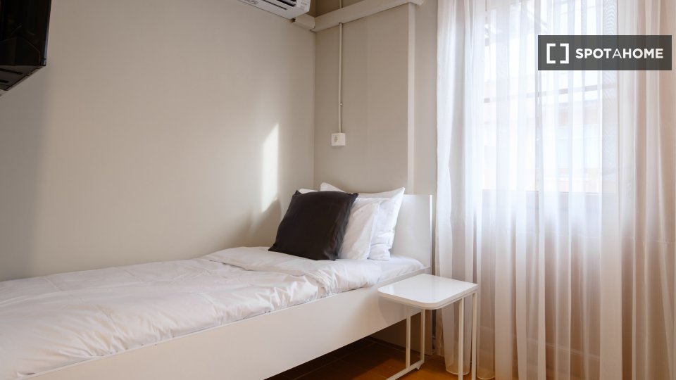 Apartment Istanbul, 1 bed — photo 14