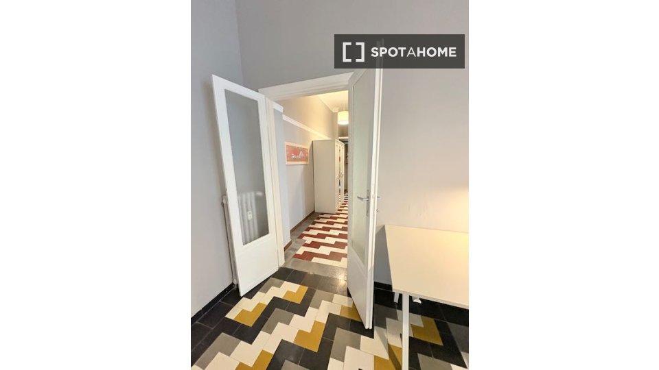 Apartment Milan, 1 bed, 70m² — photo 8