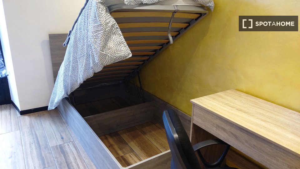 Camera doppia Torino, 3 camere, 90m² — foto 16