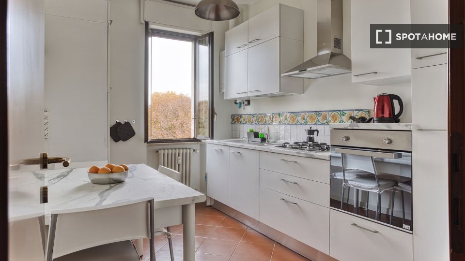 Apartment Milan, 2 beds, 130m² — photo 5