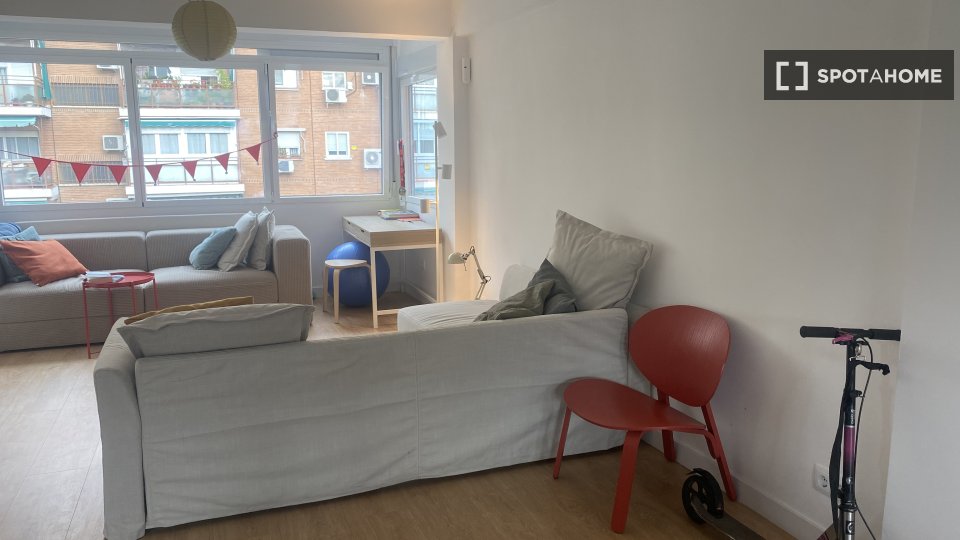 Apartment Madrid, 2 beds, 70m² — photo 5