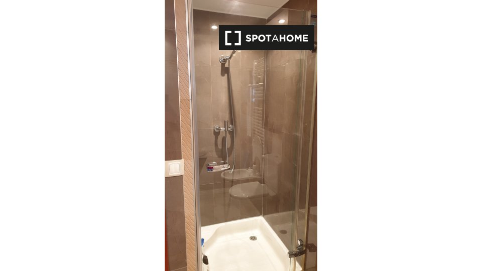 Double room Alicante, 2 beds — photo 5
