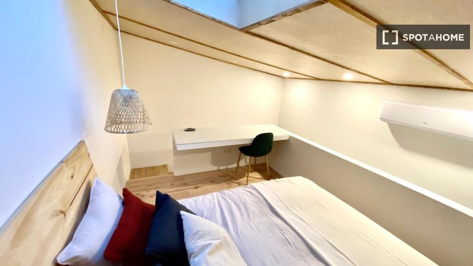 Apartment mono Lisbon, 50m² — photo 1