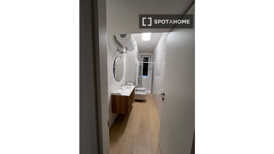 Apartment Milan, 1 bed — photo 5