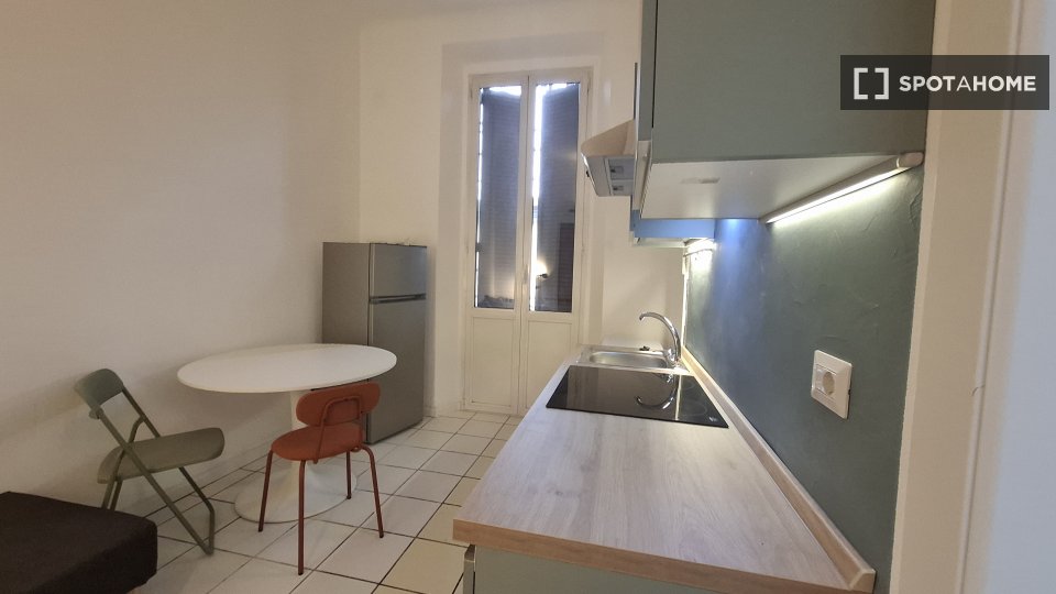 Apartment mono Milan, 40m² — photo 4