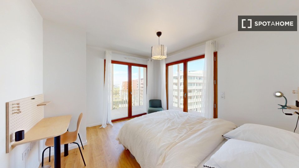 Residenza a Saint-Ouen-sur-Seine: appartamento di 66 m² - en París