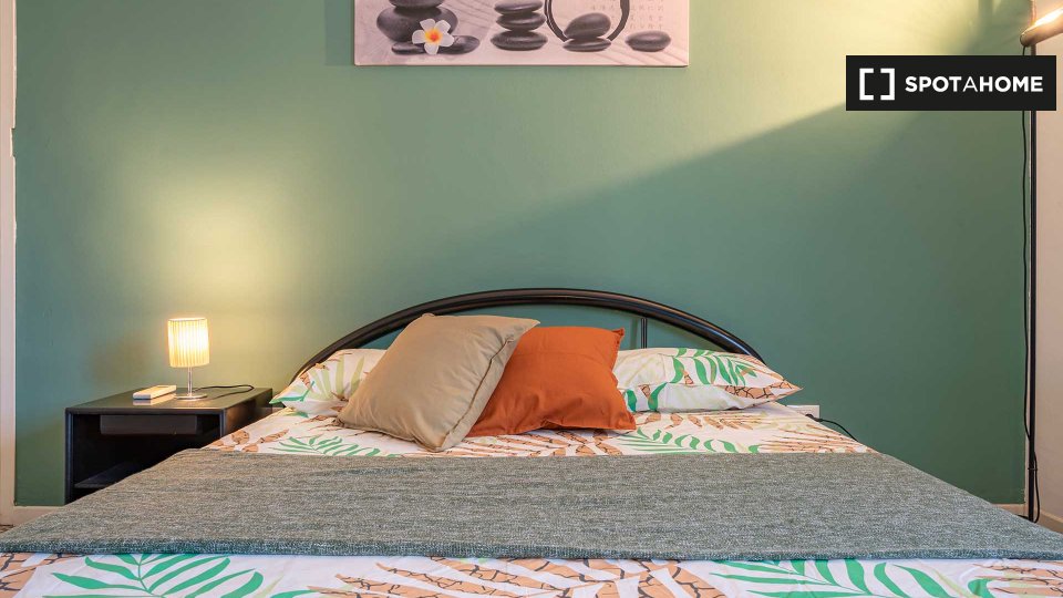Double room Milan, 3 beds, 80m² — photo 19