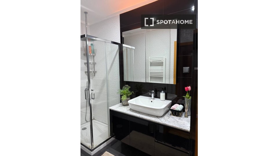 Double room Porto, 2 beds, 125m² — photo 6