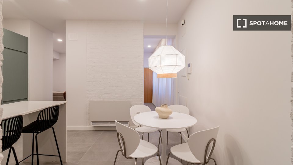 Apartment Madrid, 2 beds — photo 3