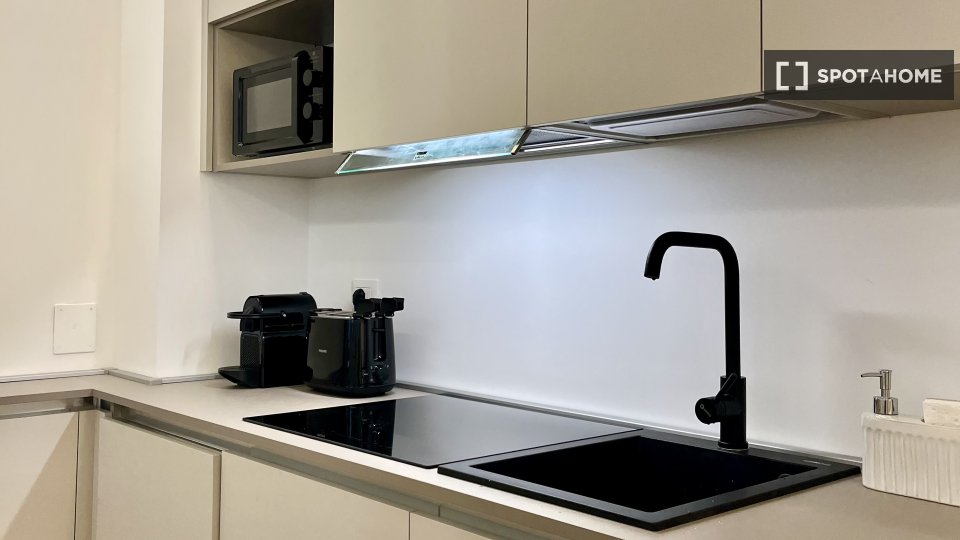 Apartment Milan, 1 bed, 45m² — photo 18