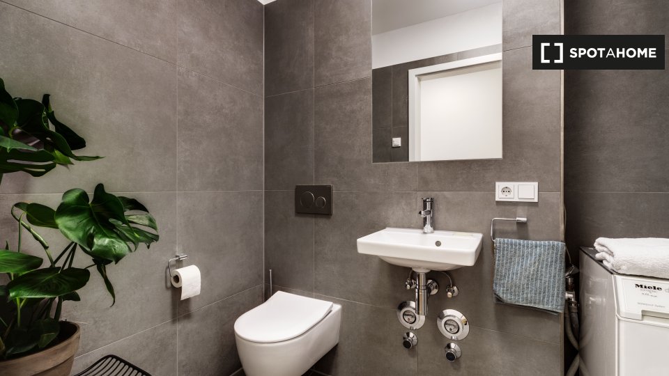 Apartment Berlin, 2 beds, 74m² — photo 4