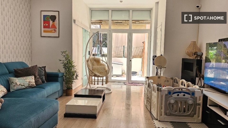 Double room Lisbon, 1 bed, 120m² — photo 8